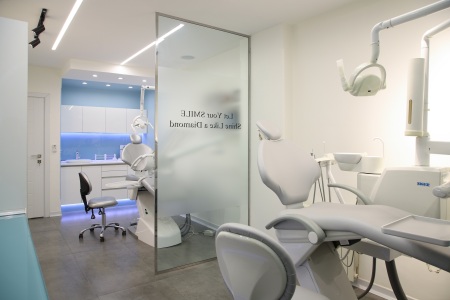 مطب پزشک متخصص پوست و مو و زیبایی 